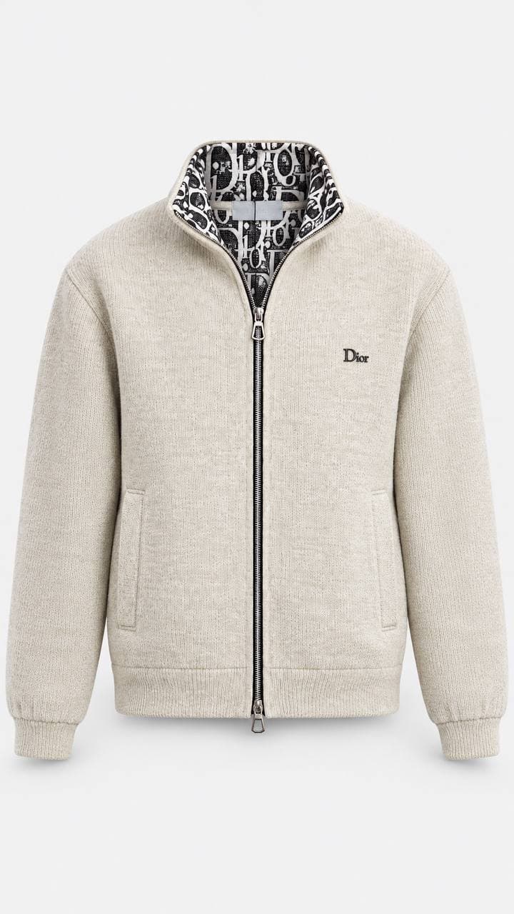 Patterned-Collar Zip Jacket in Beige