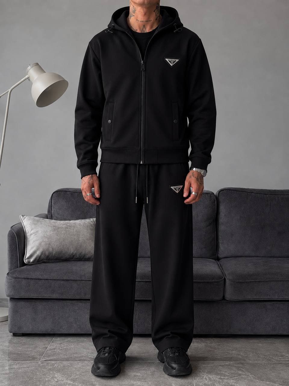 Triangle Badge Tracksuit Set in Black