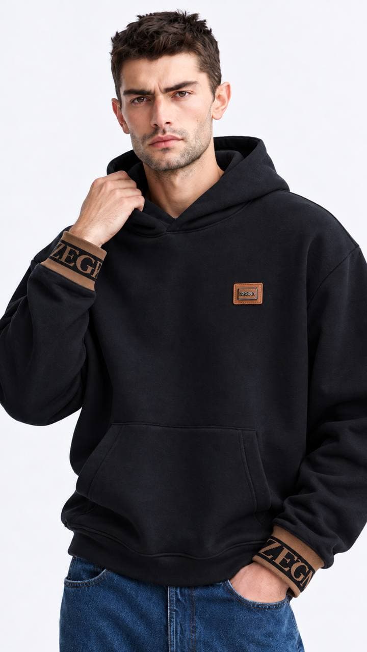 Logo-Cuff Hoodie in Black