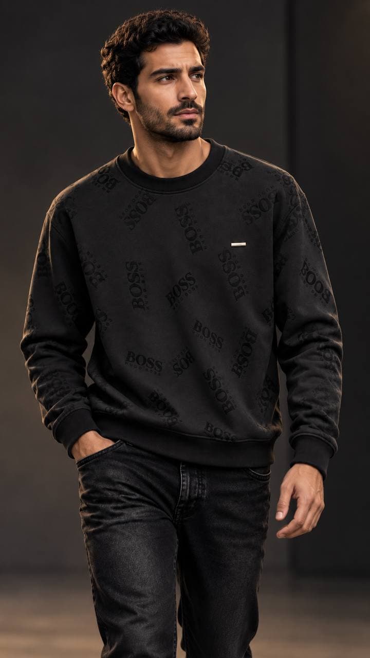 Embossed Lettering Sweatshirt in Black, photo 2